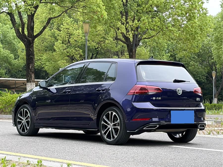 Volkswagen Golf 2020