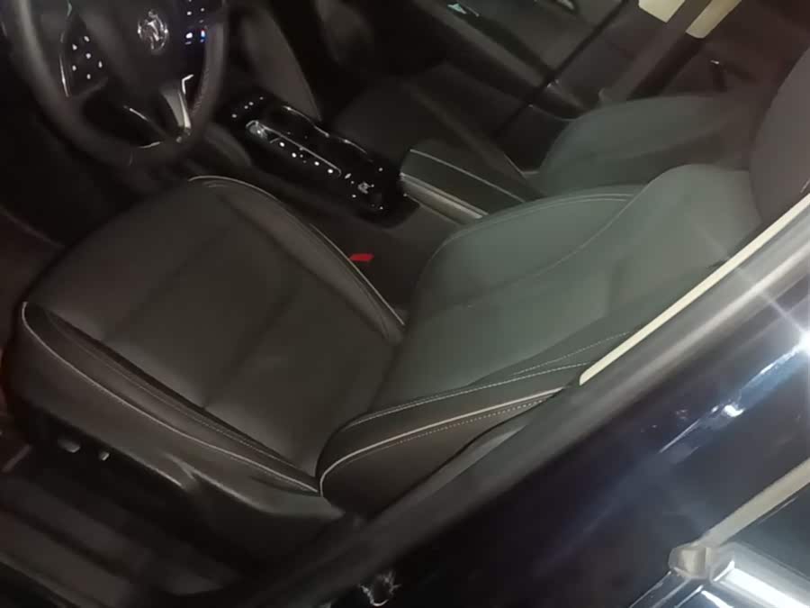 Buick Envision Plus 2022 — фото 15