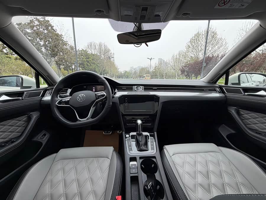 Volkswagen Magotan 2023