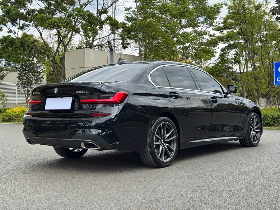 BMW 3 Series 2022
