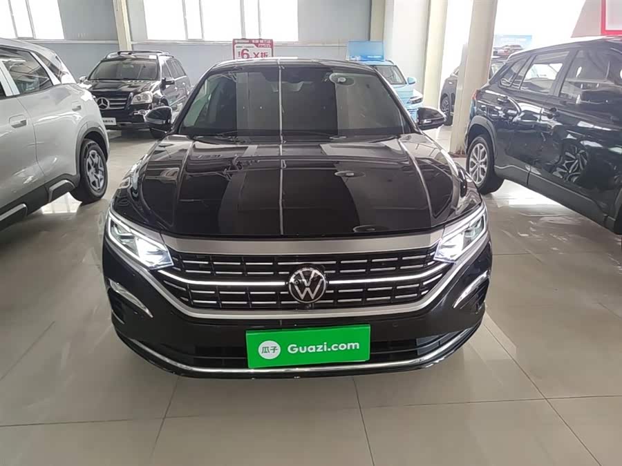 Volkswagen Passat 2023