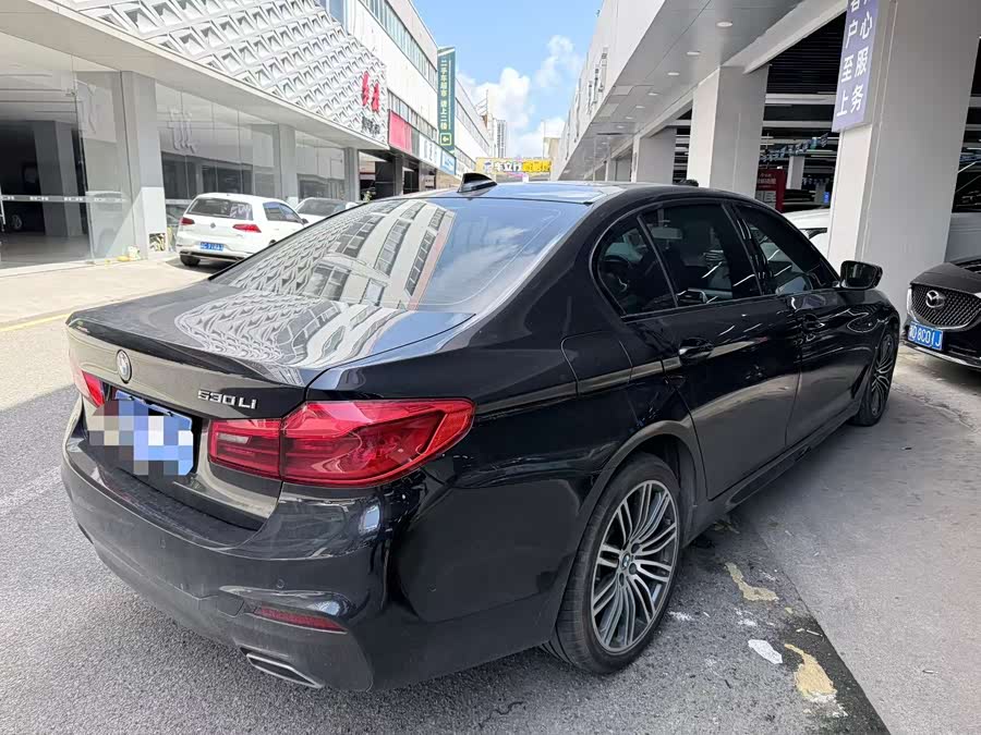 BMW 5 Series 2019