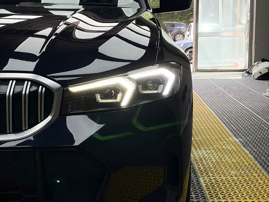 BMW 3 Series 2024