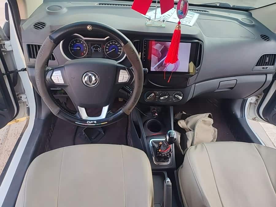Dongfeng Fengshen AX3 2016 — фото 10