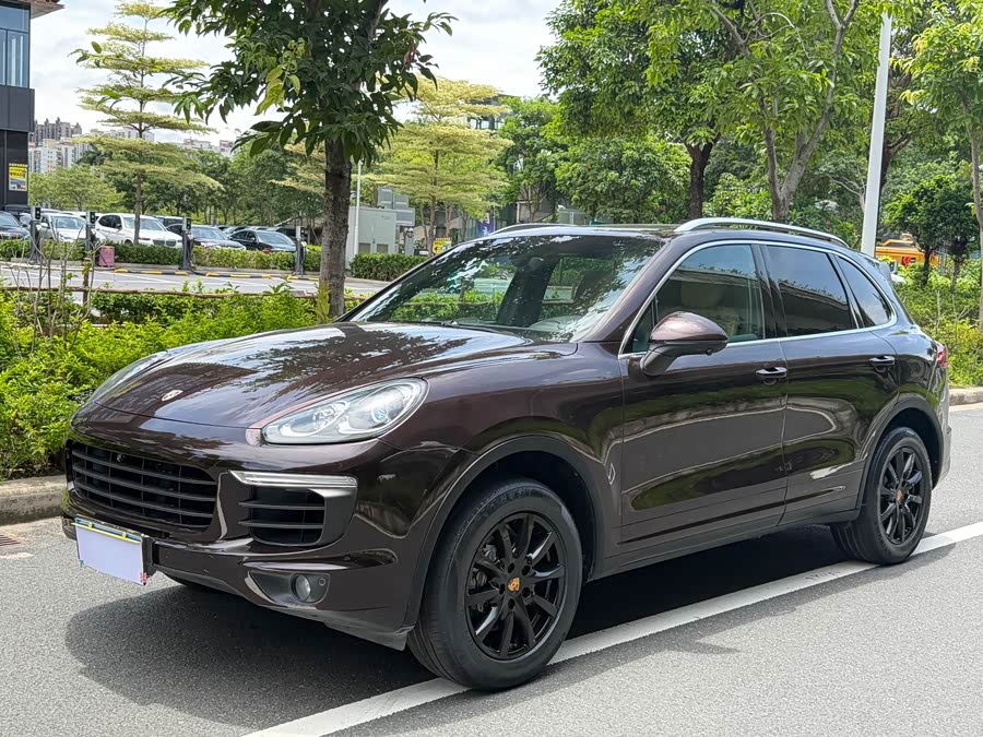 Porsche Cayenne 2016