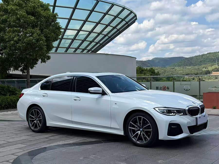 BMW 3 Series 2022