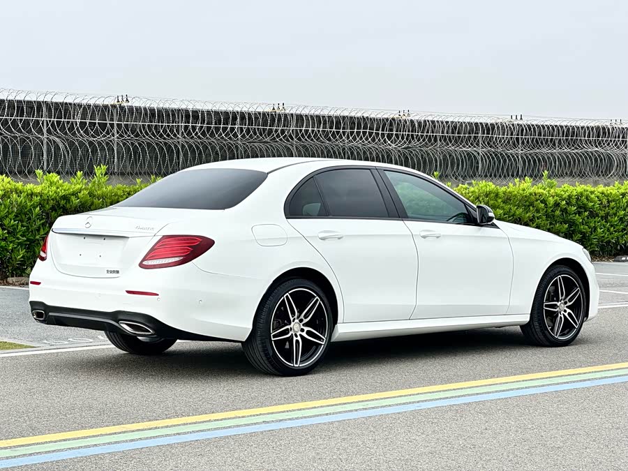 Mercedes-Benz E-Class 2018 — фото 8