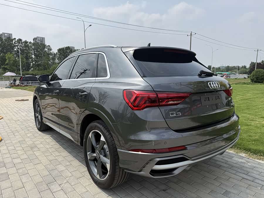 Audi Q3 2023