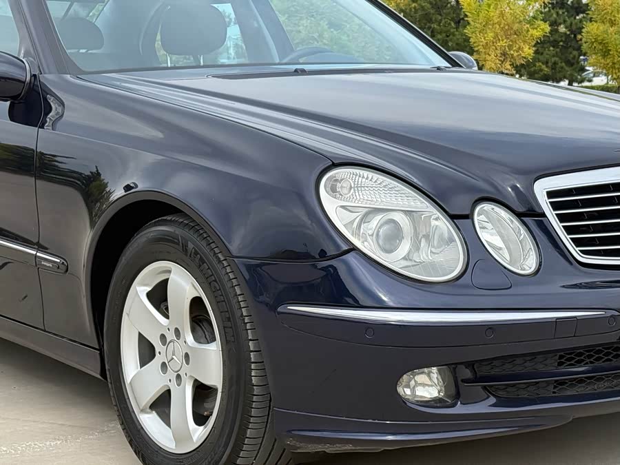 Mercedes-Benz E-Class 2007 — фото 9