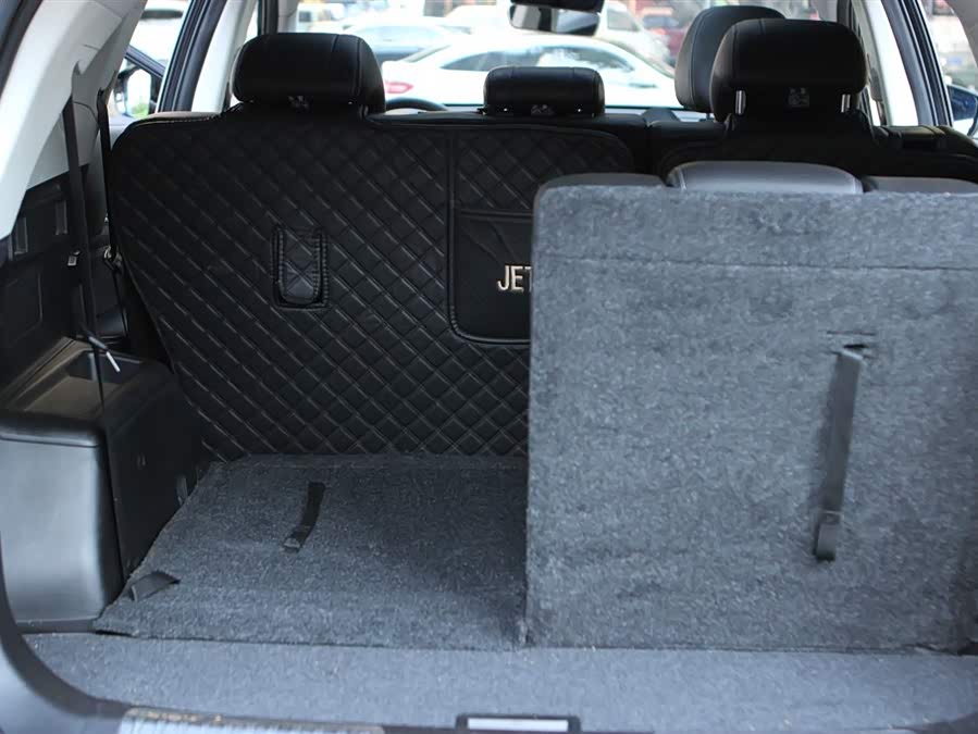 Jetour Jietu X70 PLUS 2021 — фото 19