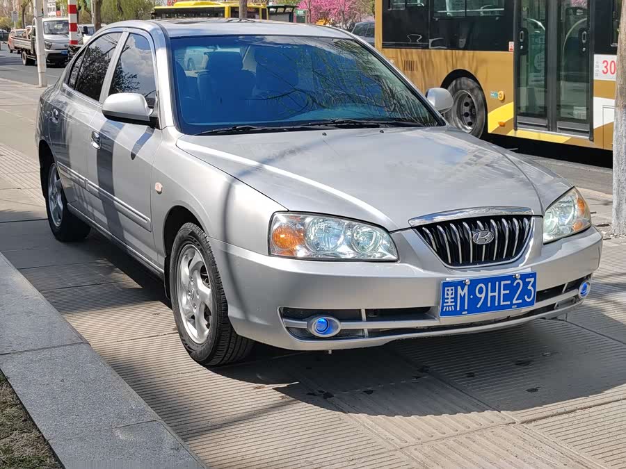 Hyundai Elantra 2005