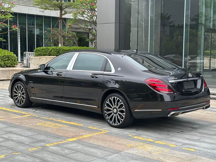 Mercedes-Benz Maybach S-Class 2020 — фото 11