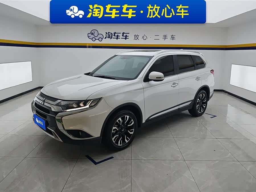 Mitsubishi Outlander 2020