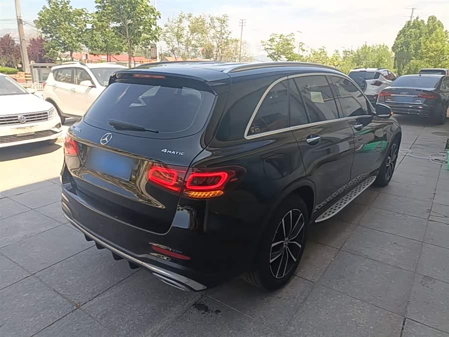 Mercedes-Benz GLC 2021
