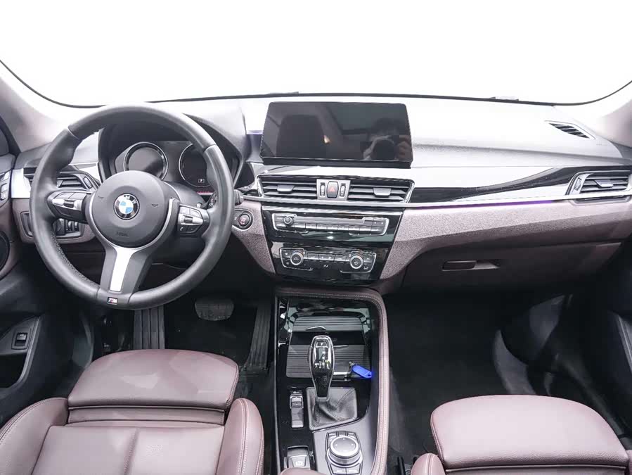 BMW X1 2020 — фото 15