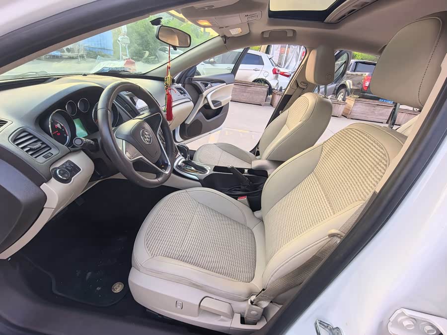 Buick Regal 2014