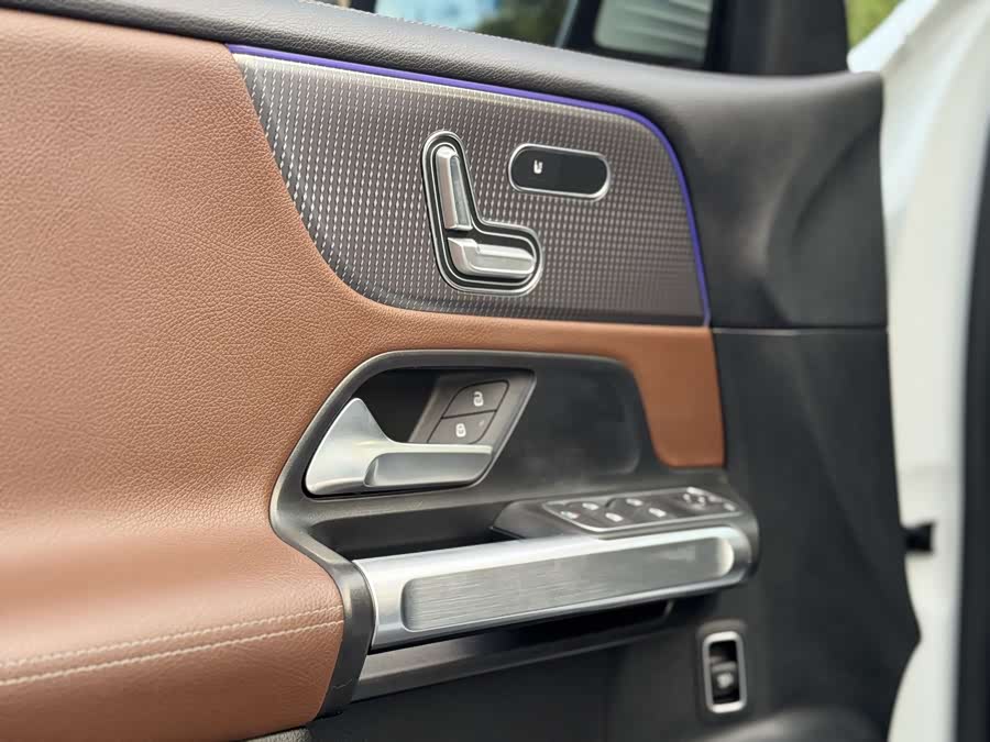Mercedes-Benz GLB 2020 — фото 12