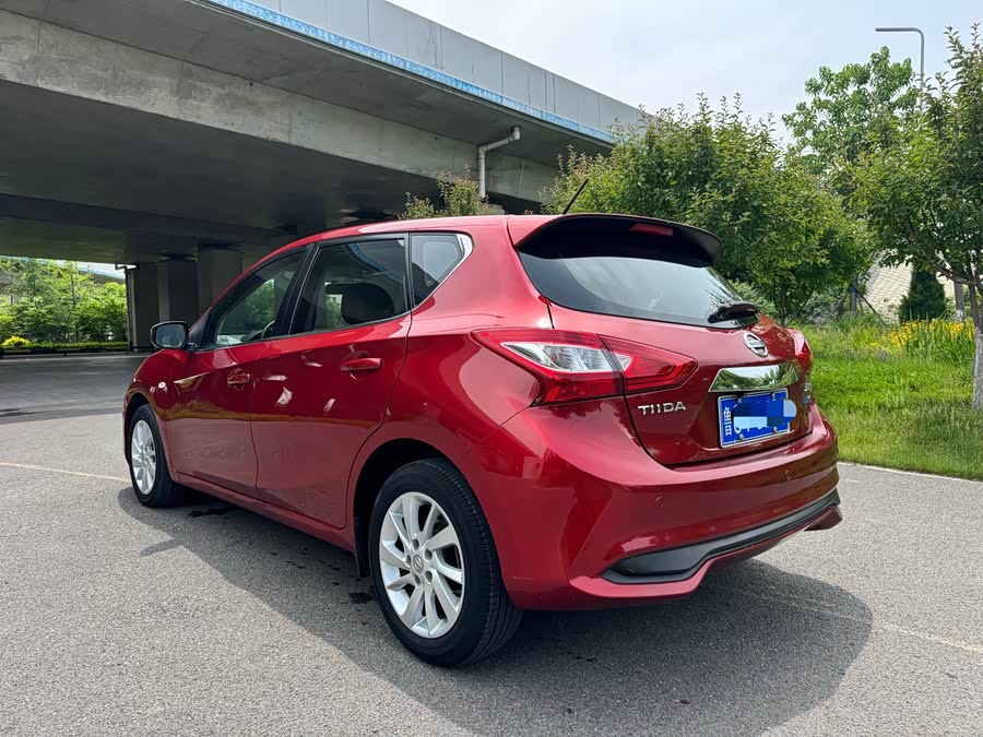 Nissan Tiida 2016