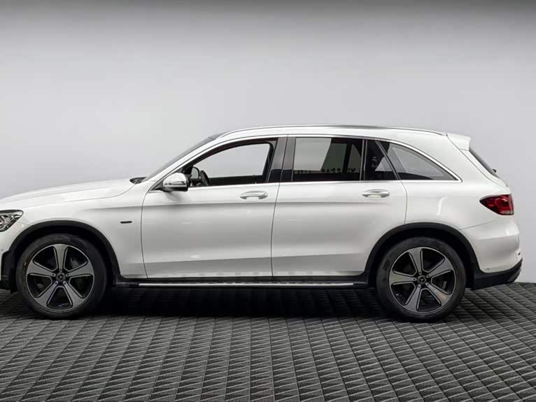 Mercedes-Benz GLC 2022