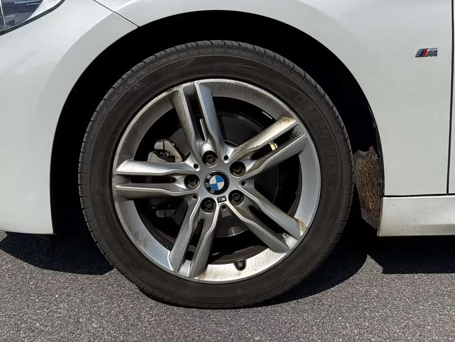 BMW 1 Series 2021 — фото 15