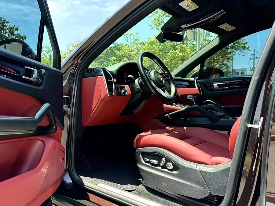 Porsche Cayenne 2019