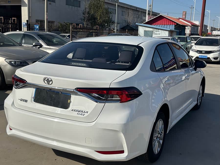 Toyota Corolla 2023 — фото 11