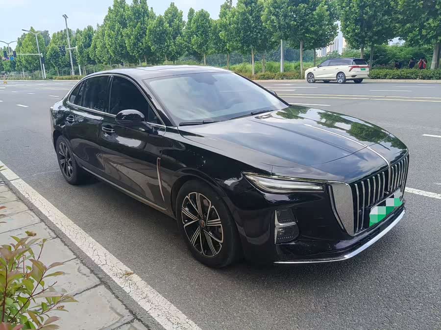 Hongqi H5 PHEV 2025