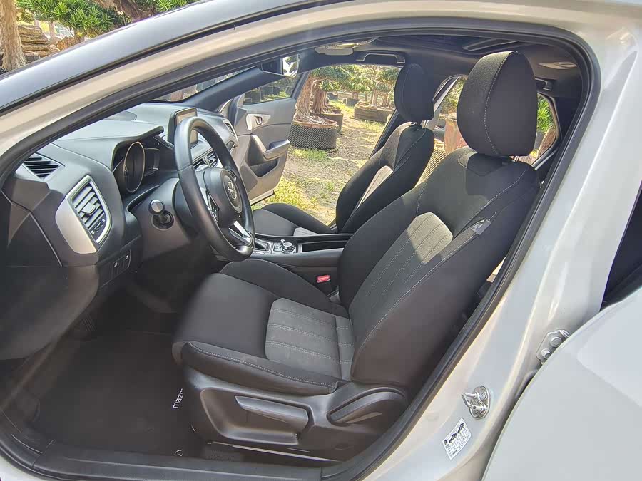 Mazda CX-4 2018