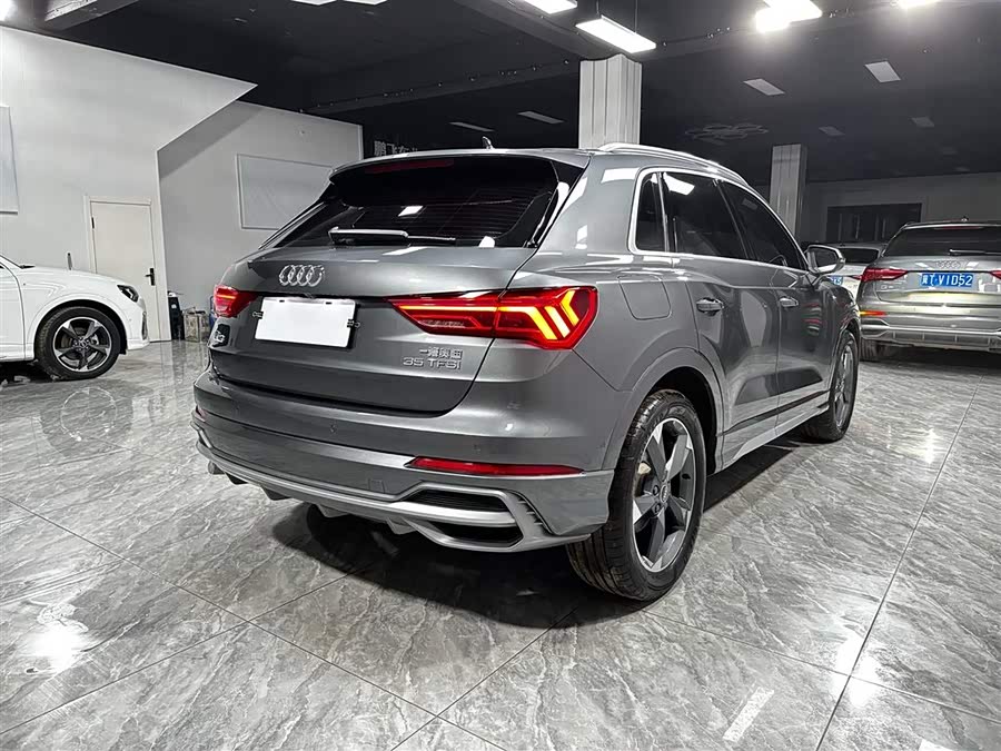 Audi Q3 2022
