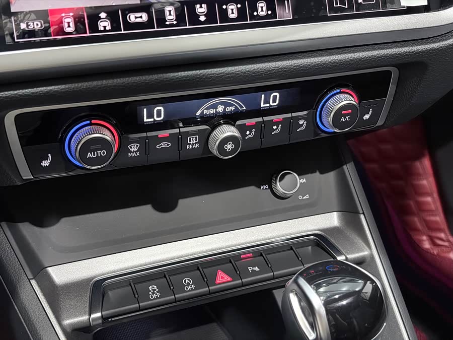 Audi Q3 2023 — фото 14
