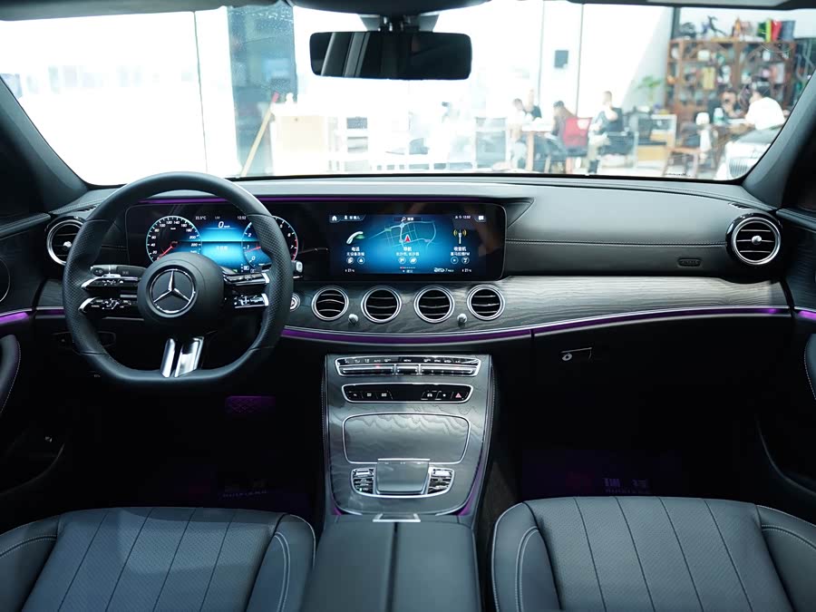 Mercedes-Benz E-Class 2021