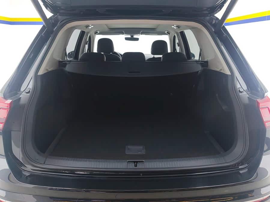 Volkswagen Tiguan L 2019