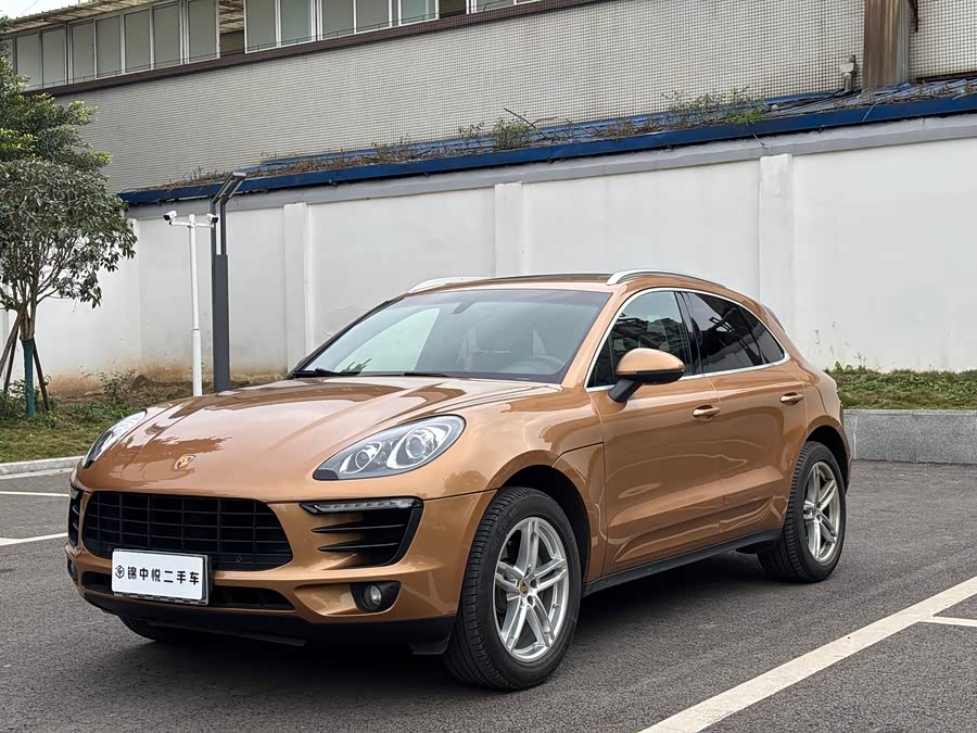 Porsche Macan 2014