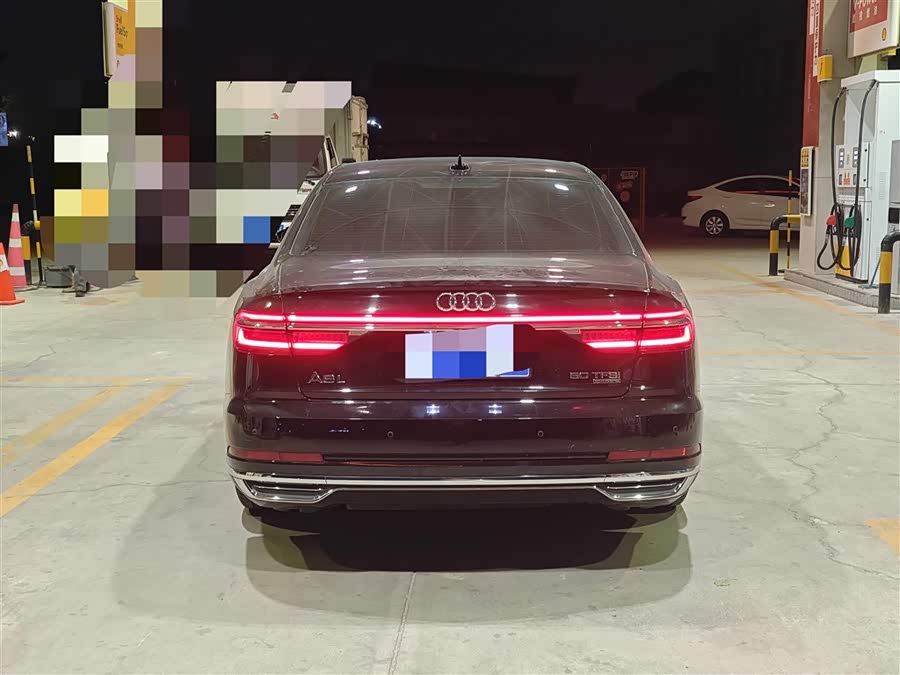 Audi A8 2021