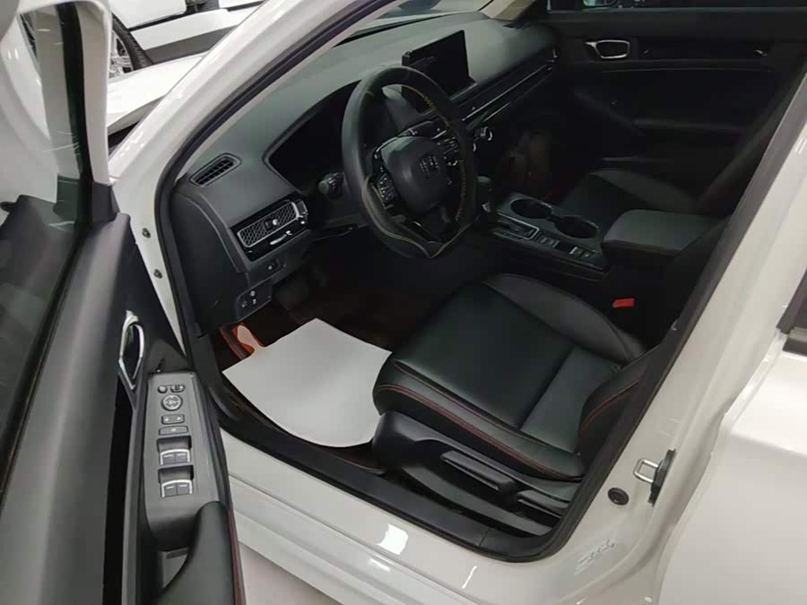 Honda Civic 2023 — фото 16