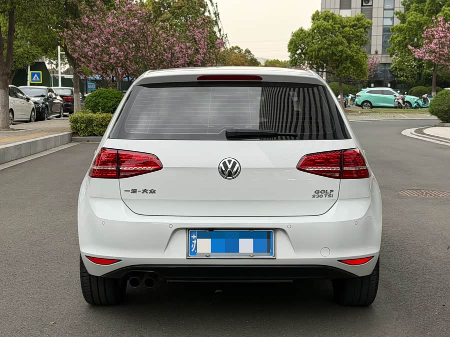 Volkswagen Golf 2016
