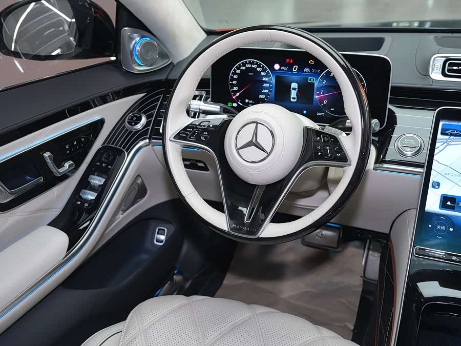 Mercedes-Benz Maybach S-Class 2023 — фото 25