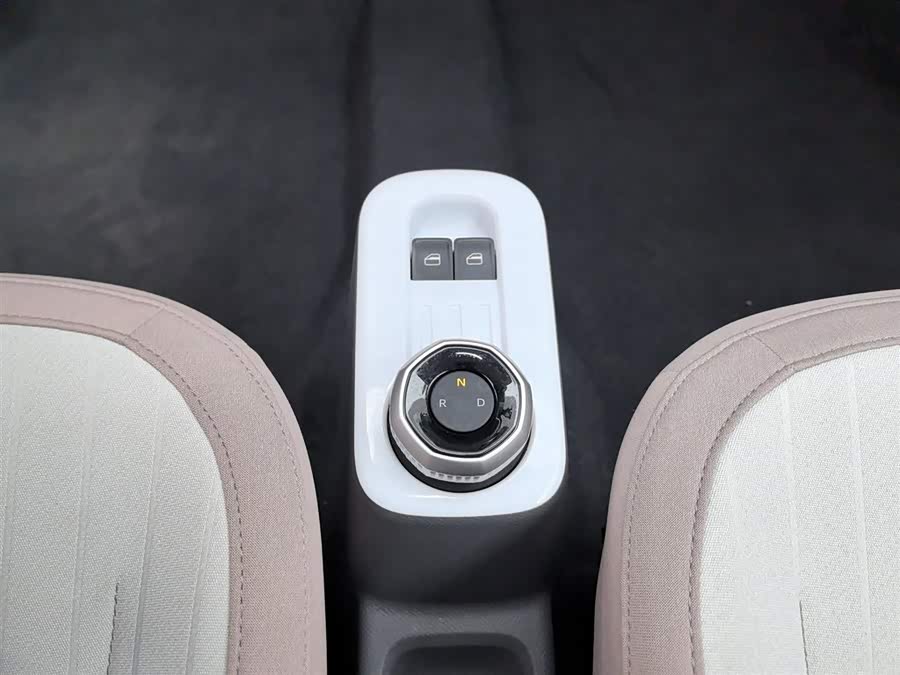 Geely Galaxy Panda 2025 — фото 13