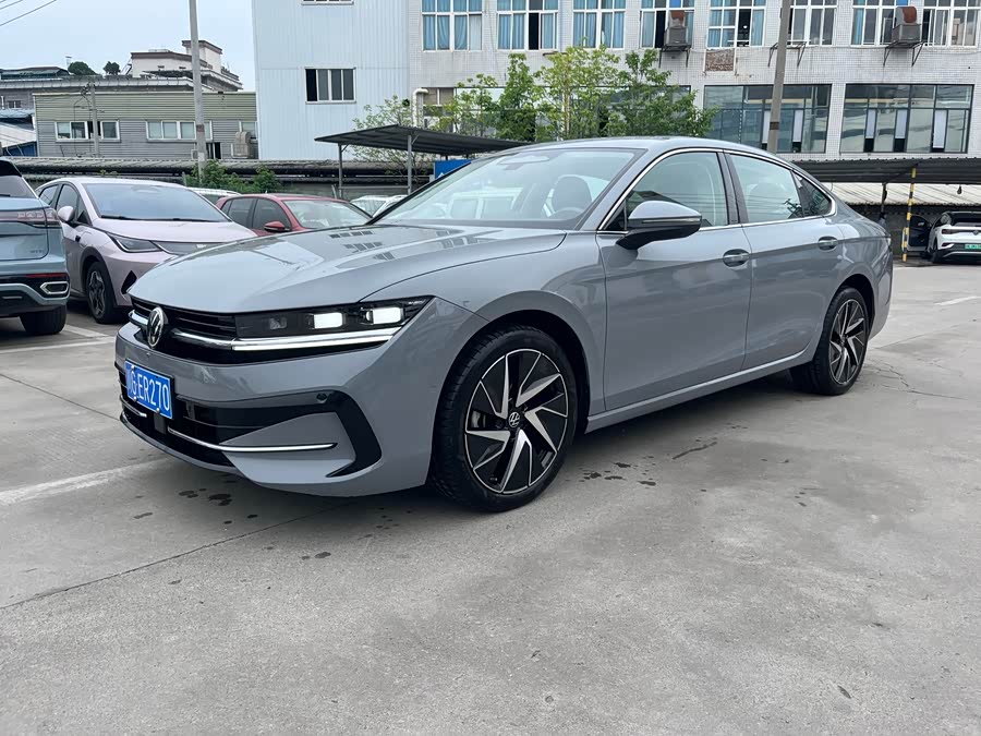 Volkswagen Magotan 2024