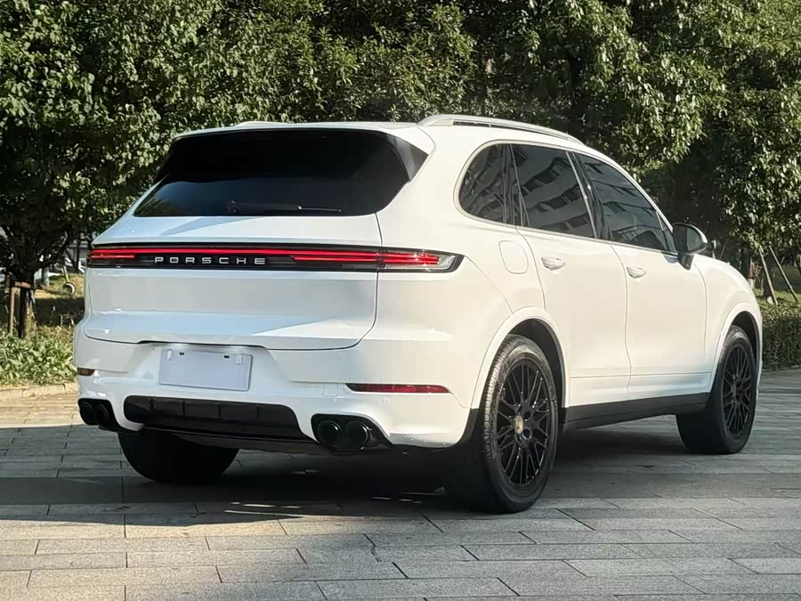 Porsche Cayenne 2014