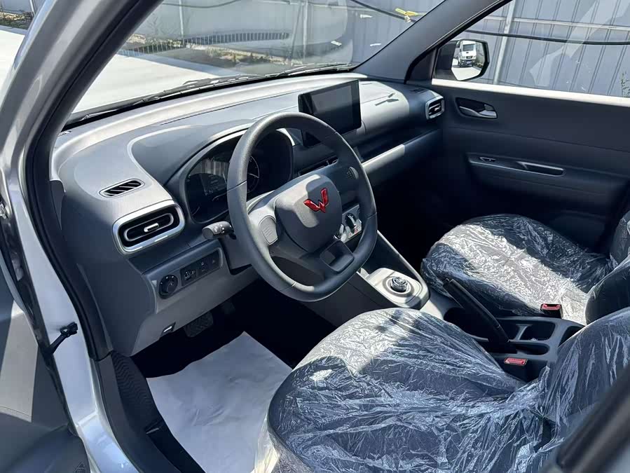 Wuling Hongguang 2025