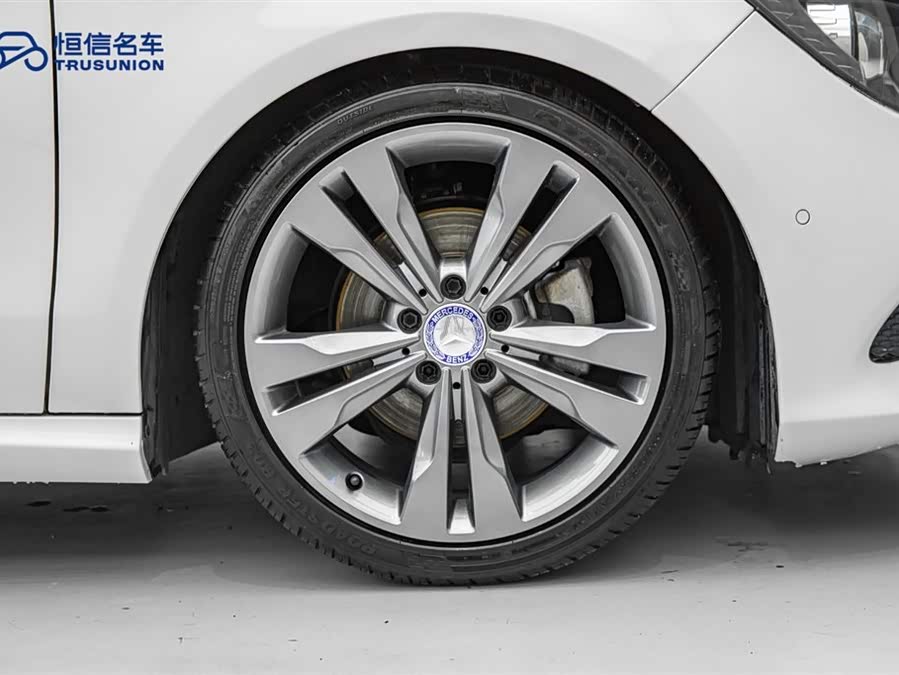 Mercedes-Benz CLA 2016