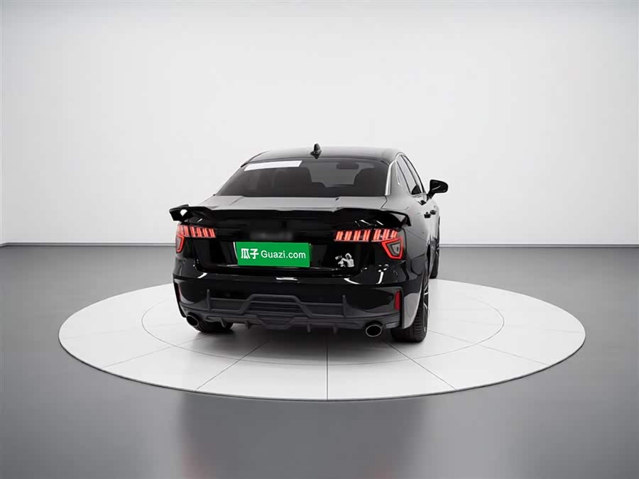 Lynk & Co 03 2022