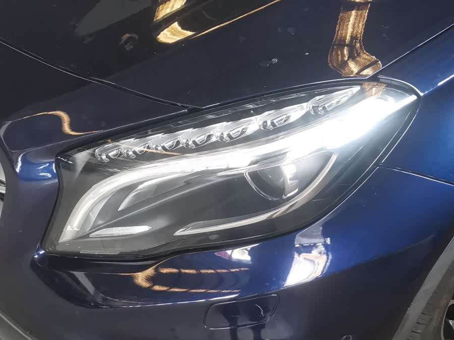 Mercedes-Benz GLA 2016