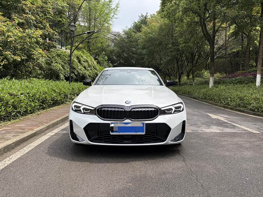BMW 3 Series 2025