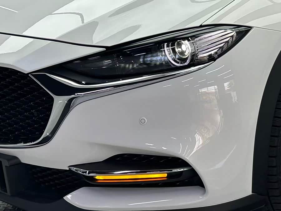 Mazda CX-4 2021