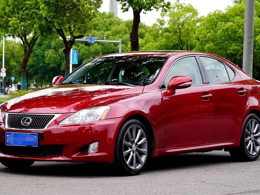 Lexus IS 2009