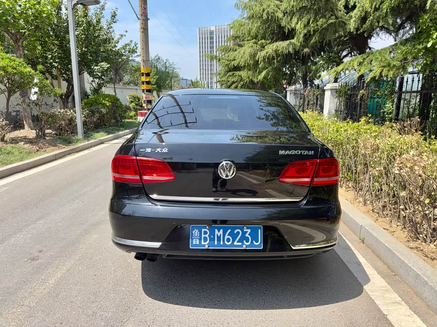Volkswagen Magotan 2013
