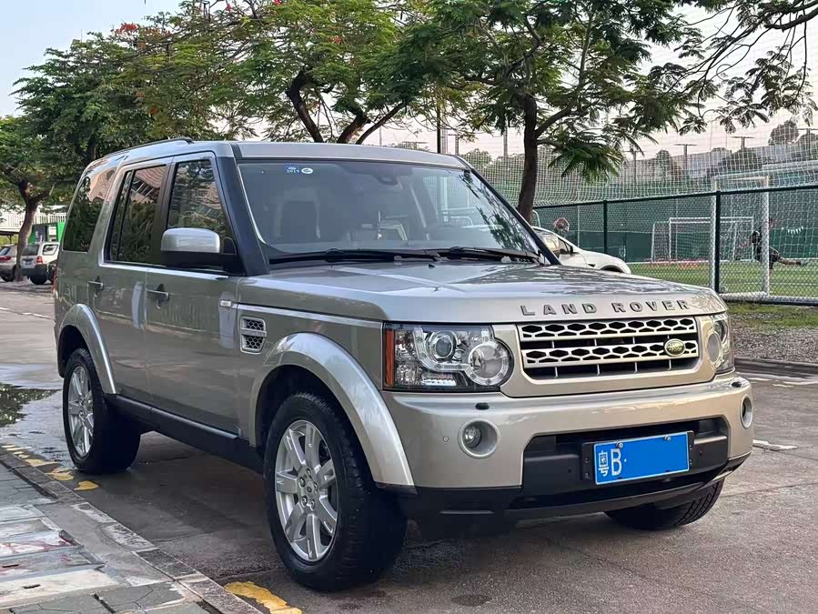Land Rover Discovery 2010