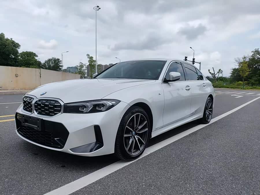 BMW 3 Series 2023